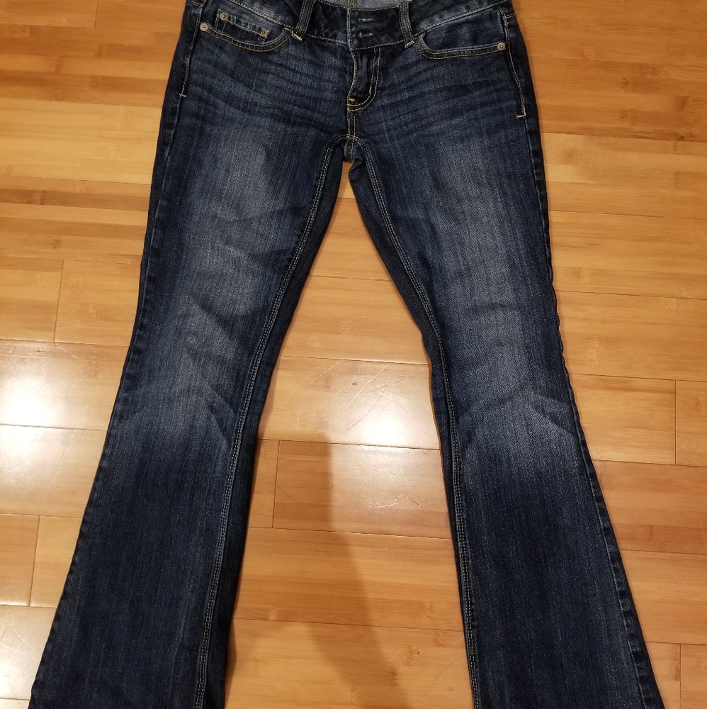 Like New American Eagle Artist Jeans